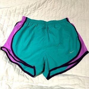 NIKE Small DRI FIT Tempo Running Shorts